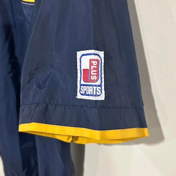 Vintage Michigan Wolverines Short Sleeve Windbreaker Jacket - Picture 5 of 7